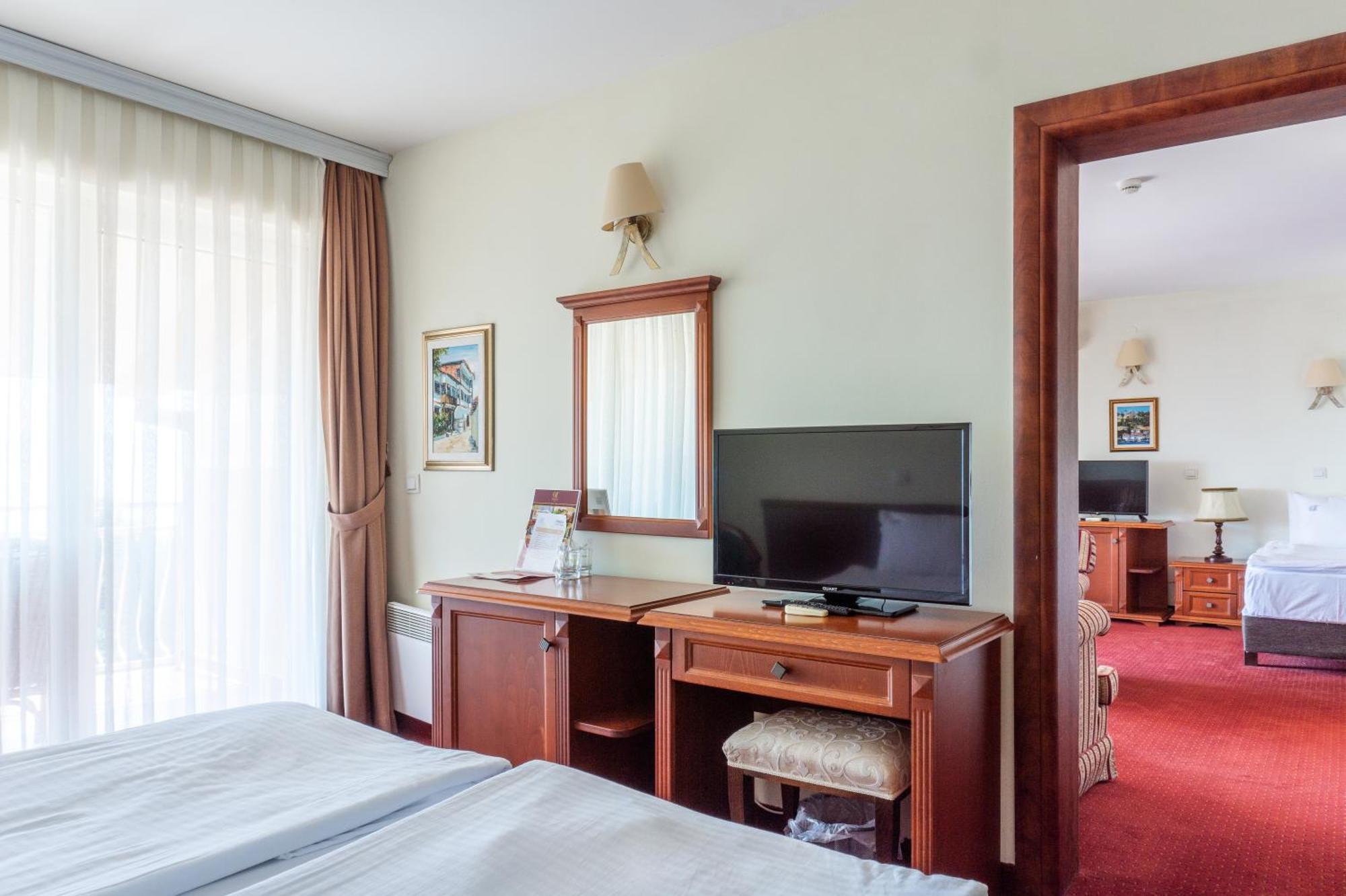 Hotel Belvedere โอครีด ภายนอก รูปภาพ