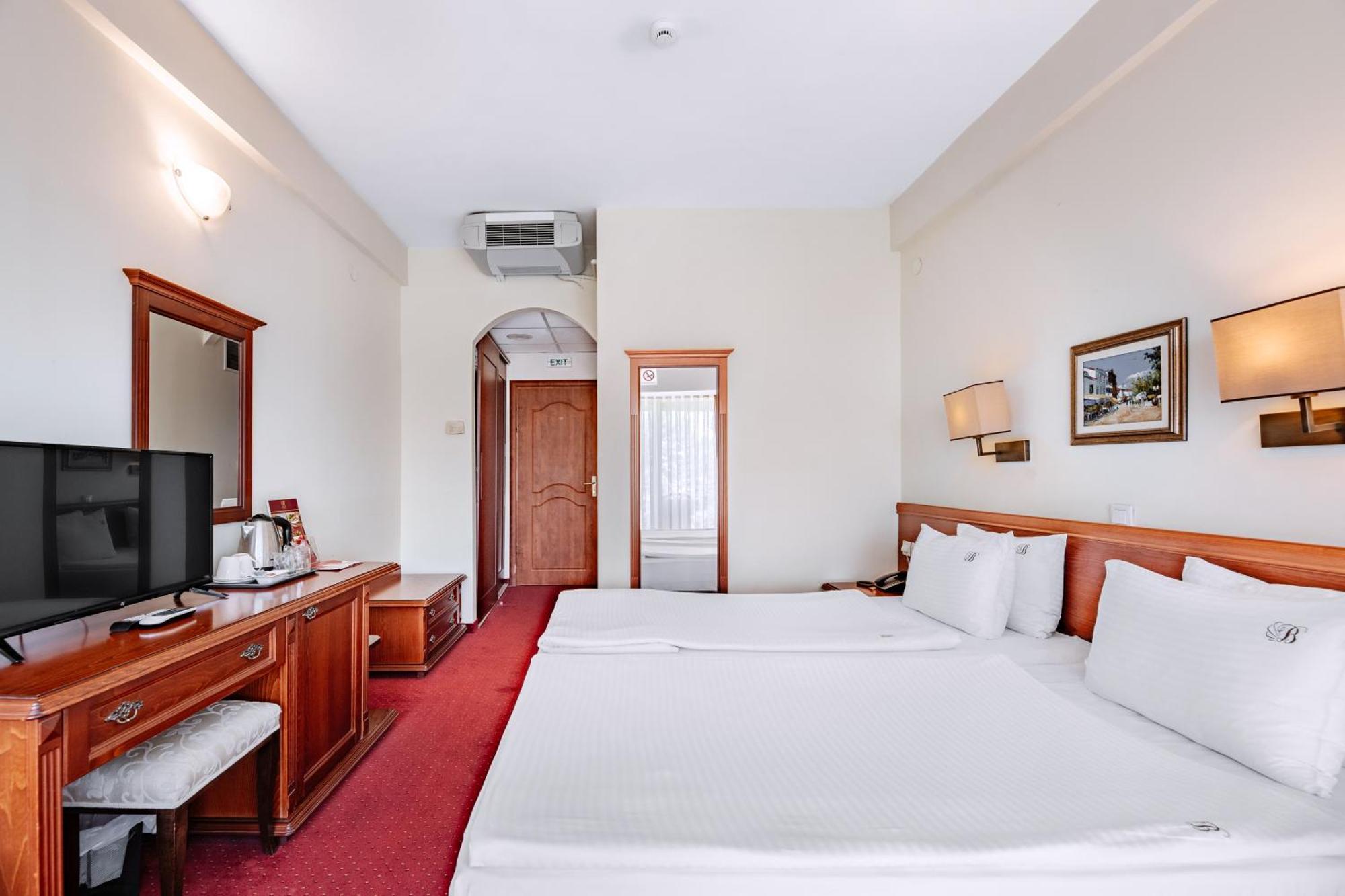 Hotel Belvedere โอครีด ภายนอก รูปภาพ