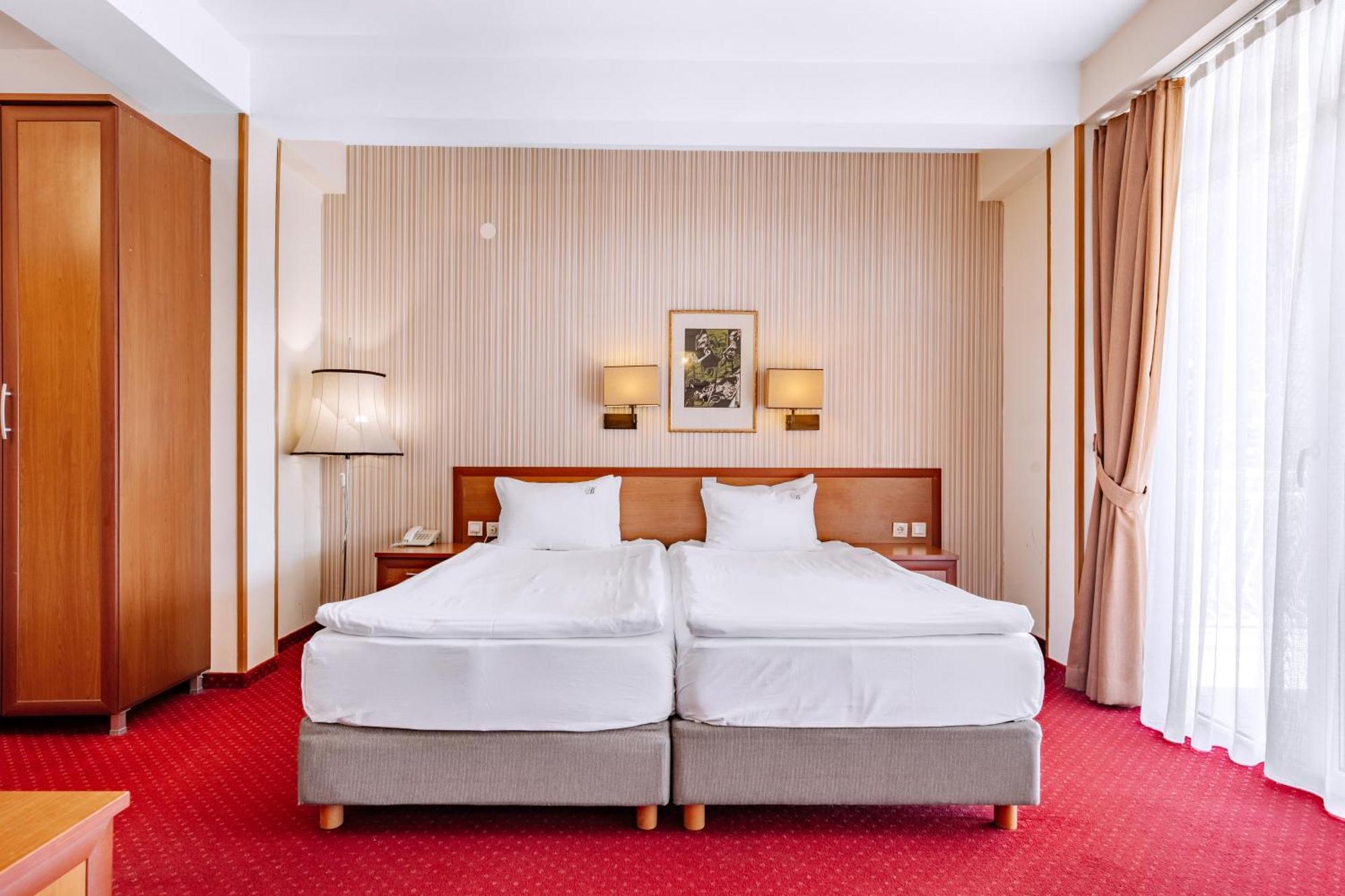 Hotel Belvedere โอครีด ภายนอก รูปภาพ