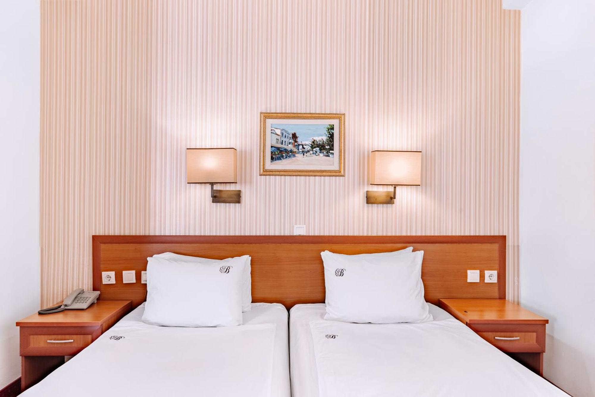 Hotel Belvedere โอครีด ภายนอก รูปภาพ