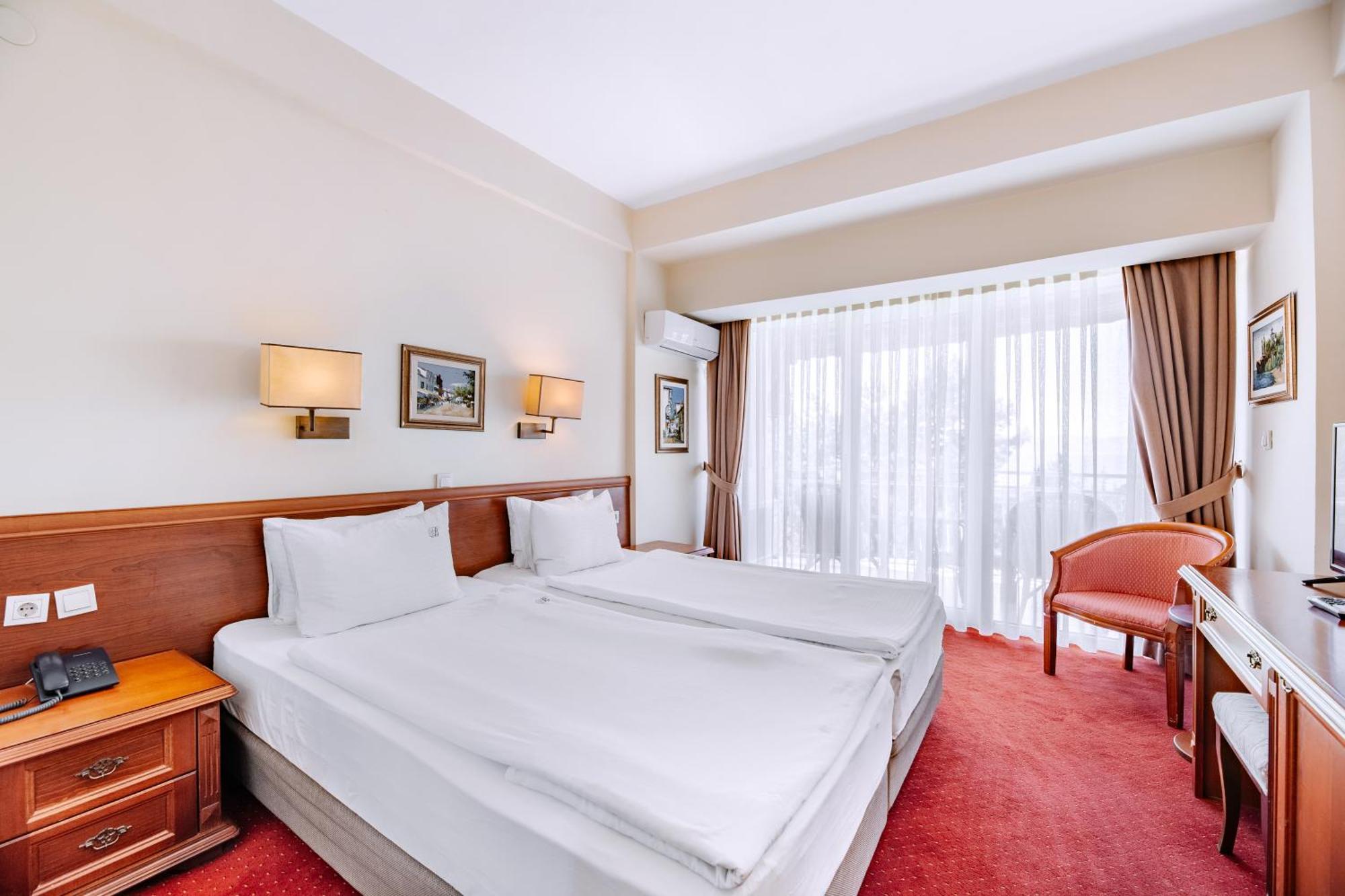 Hotel Belvedere โอครีด ภายนอก รูปภาพ