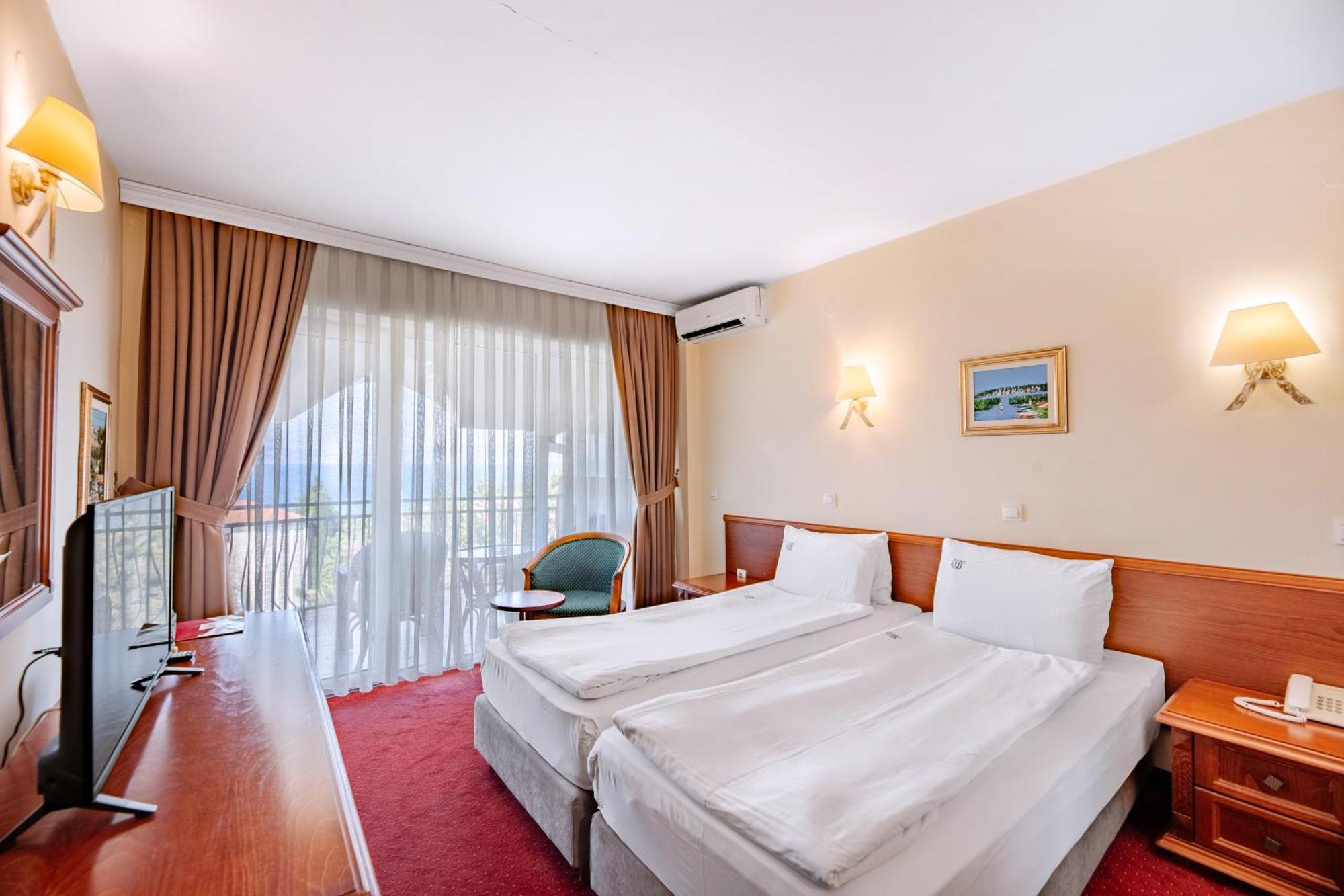 Hotel Belvedere โอครีด ภายนอก รูปภาพ